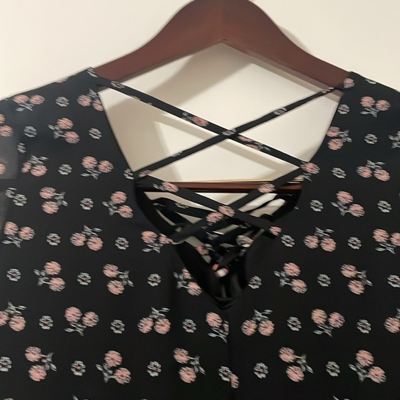 Xhilaration Black Dress with Pink and White Floral Print Size XS - Picture 9 of 9